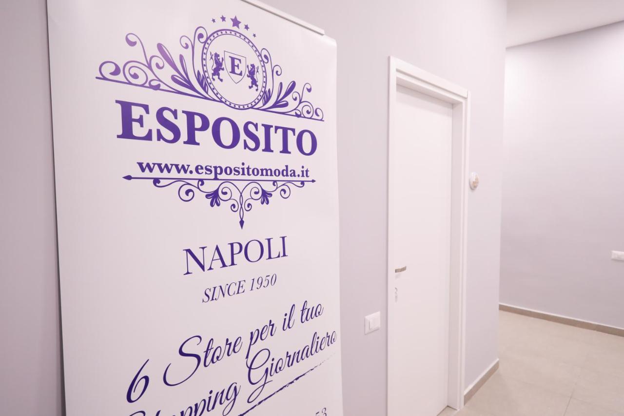 Residenza Esposito Economy Rooms Napoli Eksteriør billede