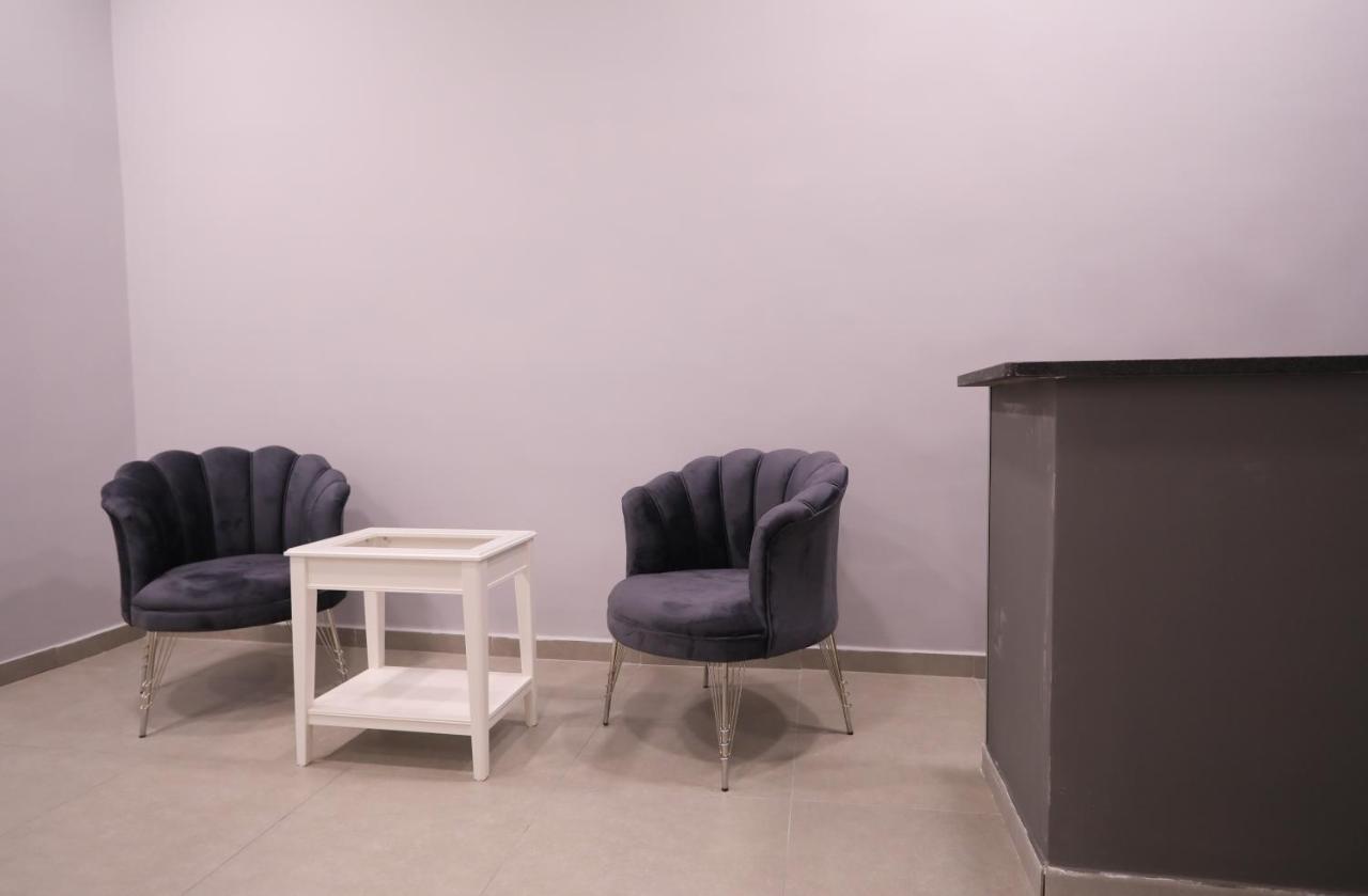 Residenza Esposito Economy Rooms Napoli Eksteriør billede