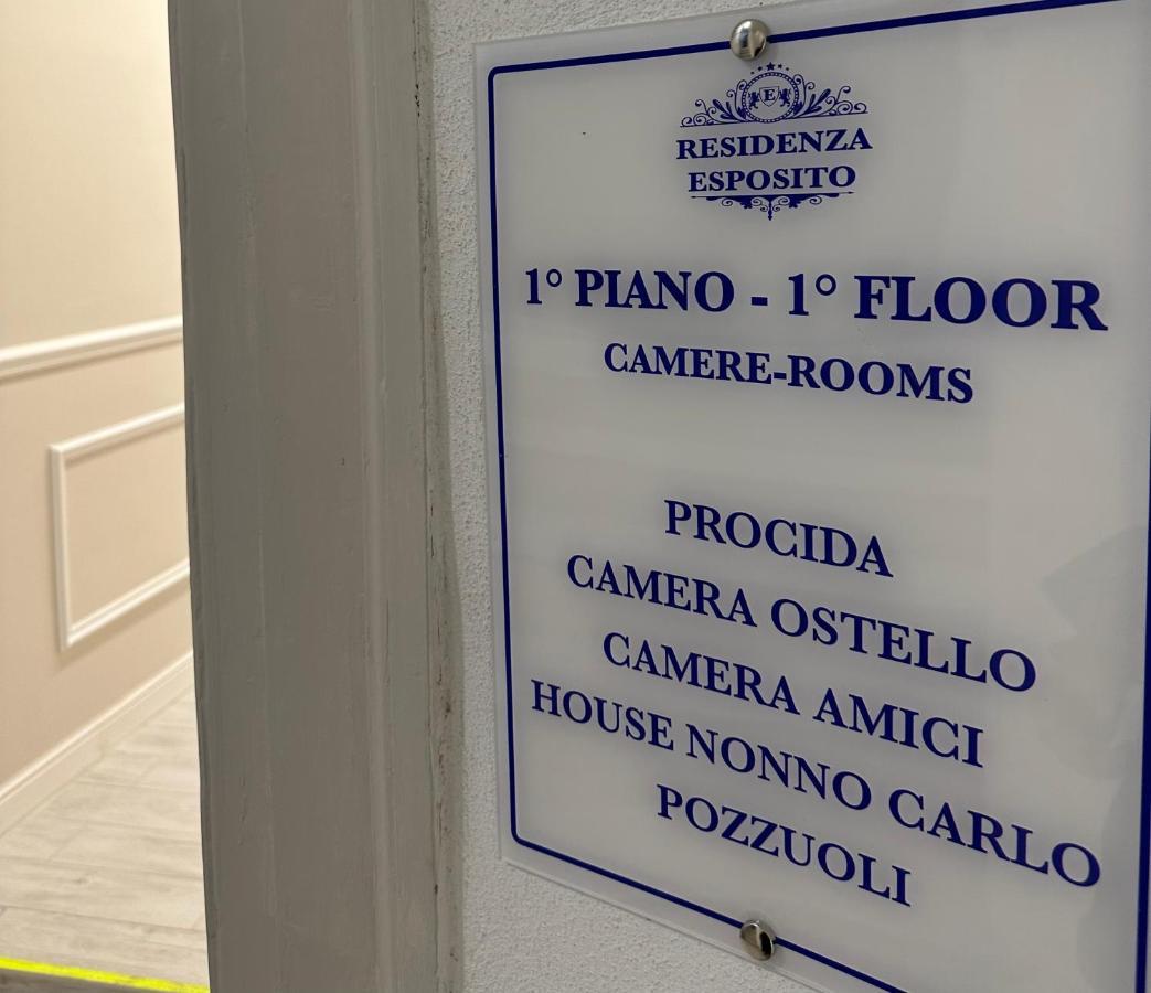 Residenza Esposito Economy Rooms Napoli Eksteriør billede